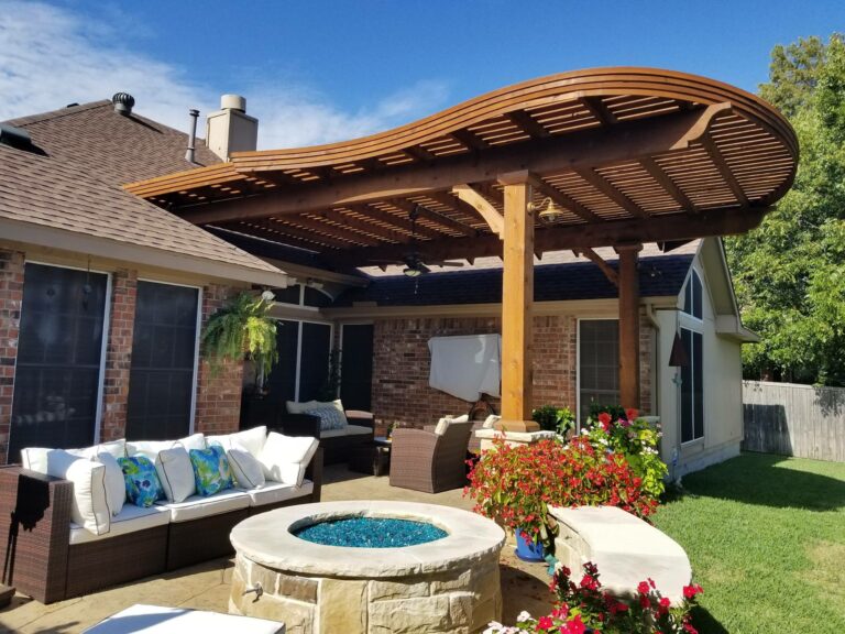 Pergolas in Texas: Enhancing Your Outdoor Living Space with Shade and Style